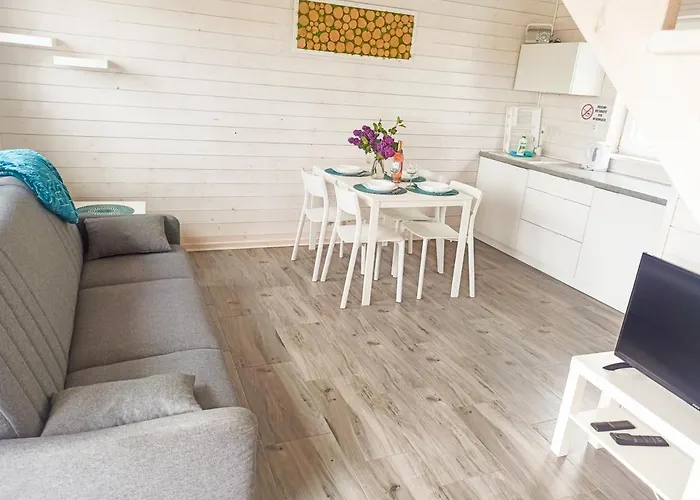 Dom wakacyjny House *